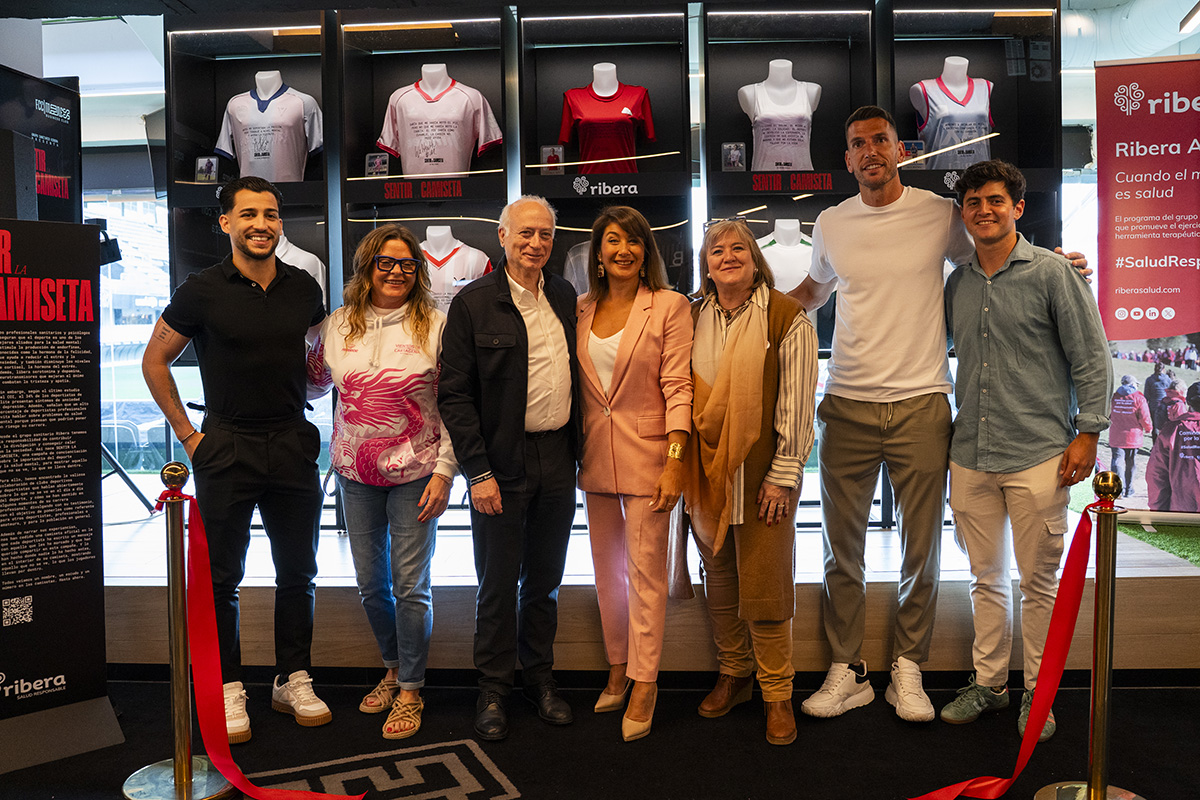 exposición sentir la camiseta